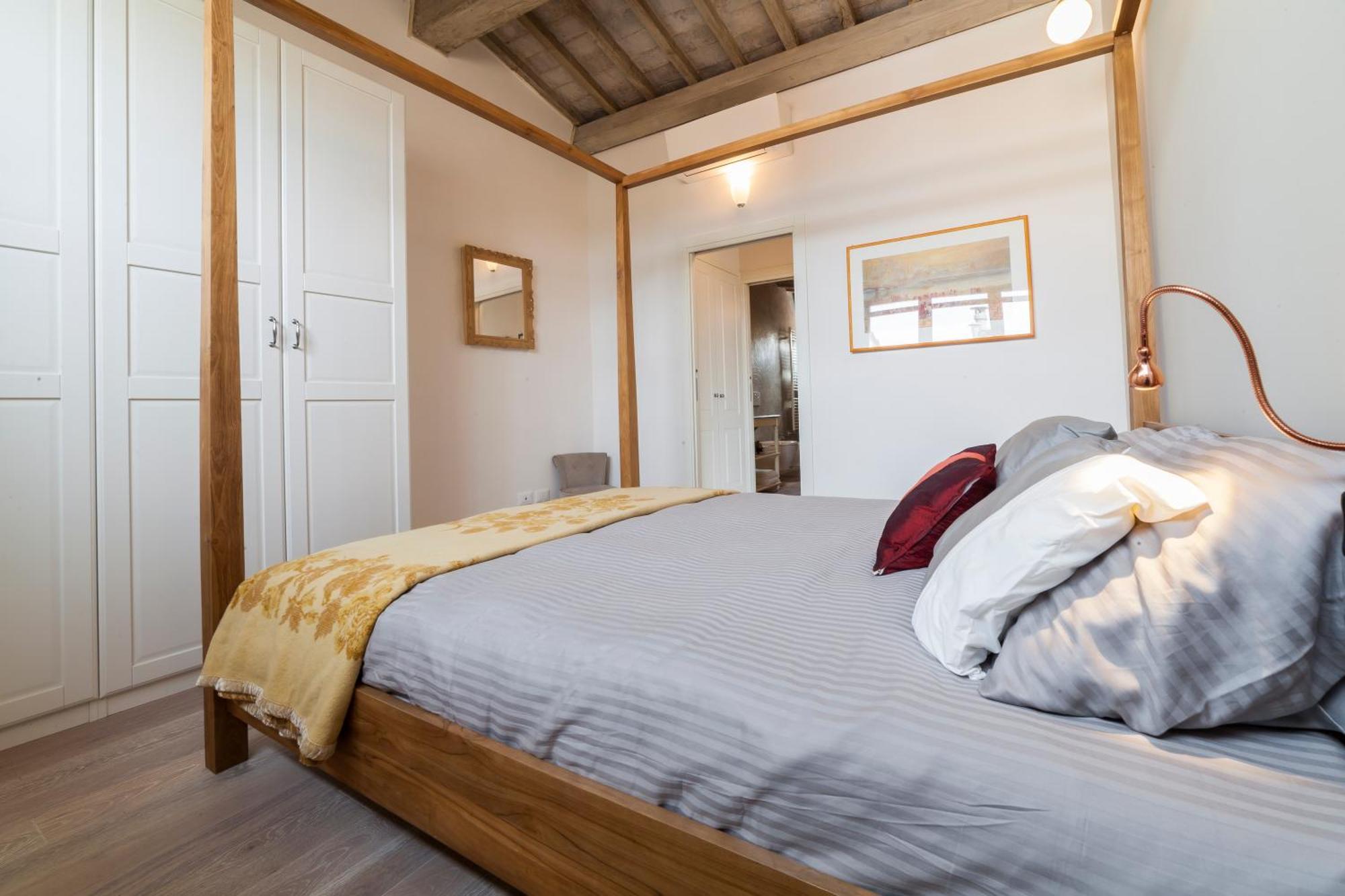Top-floor Flat Close To Arno Appartamento *