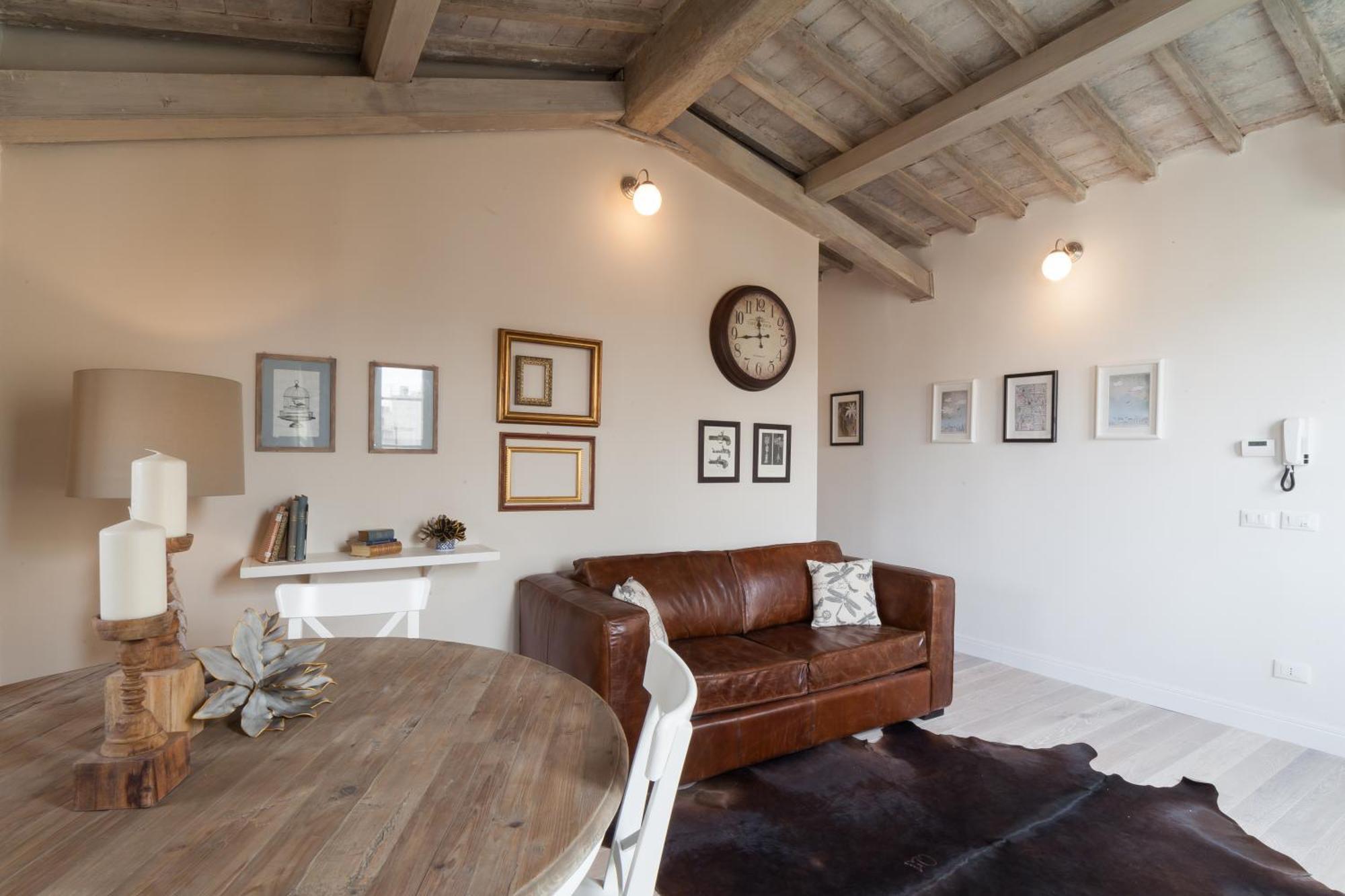 Top-floor Flat Close To Arno Appartamento Firenze